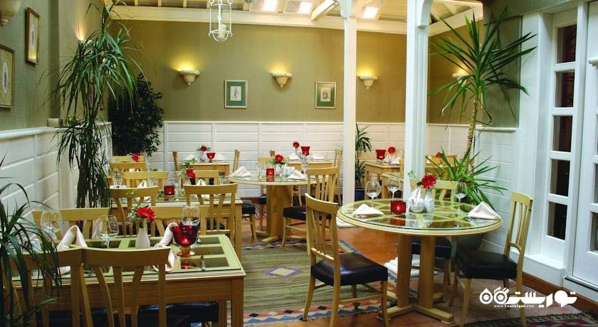 رستوران آتا هتل جلال سلطان